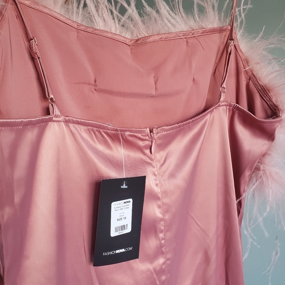 Fashion Nova Endless Cocktail Satin Feather Dress NWT - Picture 3 of 5